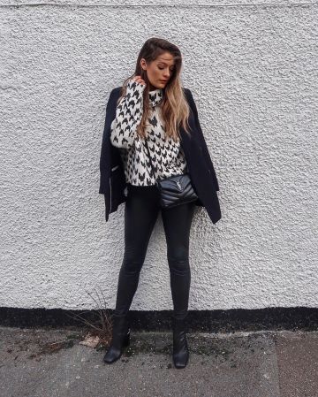 Topshop Chunky Roll Jumper de Charlotte Rose en la cuenta de Instagram @modelmouth