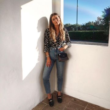 Mocasines de cuero Asos de Charlotte Rose en la cuenta de Instagram @modelmouth