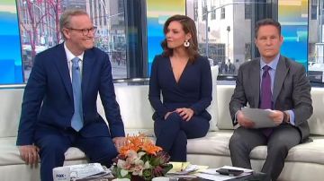 Black Halo An­di Jump­suit worn by Lisa Boothe in Fox & Friends February 21, 2020