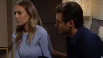 3.1 phillip lim Rib Pull porté par Sharon Collins (Melissa Ordway) comme on le voit sur les Jeunes et Les Agités du 25 février 2020