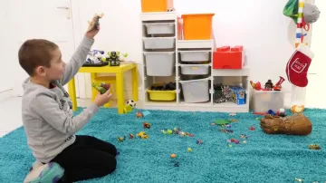 Bac ikea dans ILS DISENT OUI À TOUT PENDANT 24H !!! - YES MAN CHALLENGE