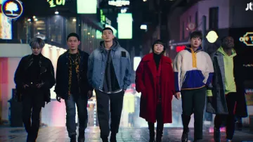 Out-Pock­et Ted­dy Coat in Red worn by Jo Yi Seo (Kim Da-mi) in Itaewon Class Episode 1