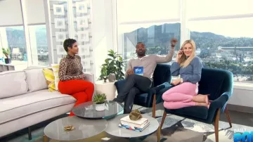Veronica beard Alexey Pull porté par Morgan Stewart sur E! News 26 Février 2020