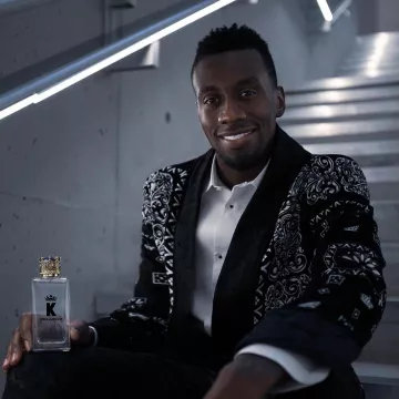 Perfume Dolce Gabanna K 100 ml de Blaise Matuidi en su cuenta de Instagram @blaisematuidiofficiel
