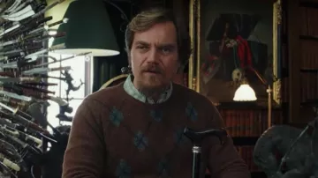 Brown Sweater of Walt Thrombey (Michael Shannon) in Knives Out
