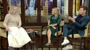 Reformation Robe mi-longue Carmeli­na worn by Kelly Ripa on LIVE with Kelly and Ryan February 26, 2020