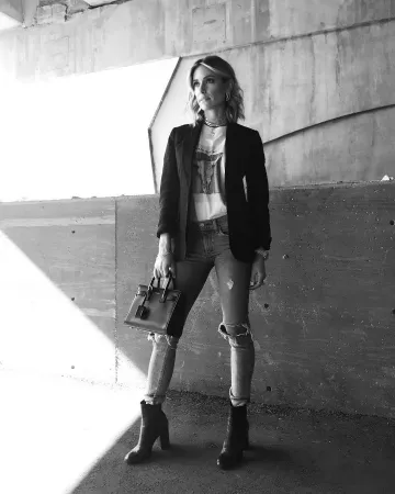 Saint Laurent Nano Sac Du Jour Bolso usado por Kristin Cavallari Foto de Instagram 27 de febrero de 2020