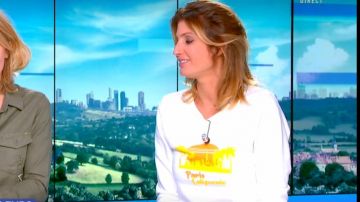 The sweat Paris California of Caroline Ithurbide in William at noon the 28.02.2020