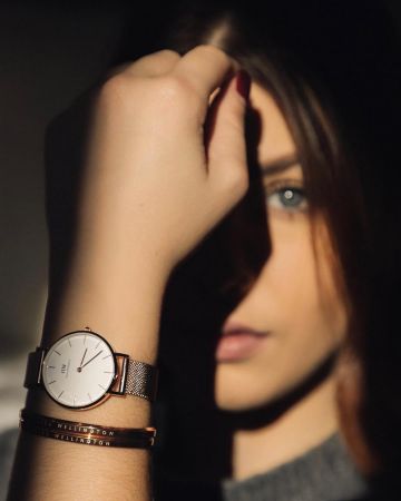 Montre de EnjoyPhoenix sur le compte Instagram de @enjoyphoenix