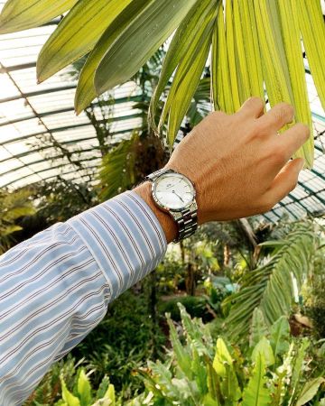 Watch money Daniel Wellington Anthonin on the account Instagram of @anthonin