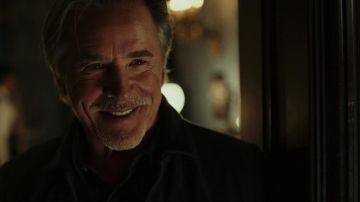 Suit Jacket of Richard Drysdale (Don Johnson) in Knives Out