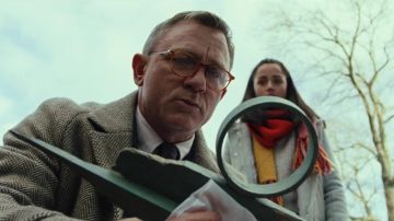 Handkerchief of Benoit Blanc (Daniel Craig) in Knives Out