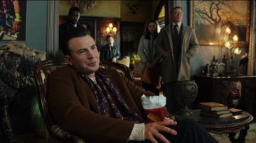 Cookies of Ransom Drysdale (Chris Evans) in Knives Out