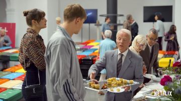 The mini bag Yves Saint Laurent of Isi (Lisa Vicari) in Isi & Ossi