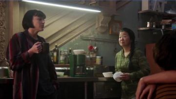 Bolt Graph­ic Hood­ie worn by Alice Kwan (Sherry Cola) Good Trouble Season 2 Episode 17