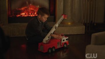 Toy Firetruck of Connor in Dynasty (S03E14)