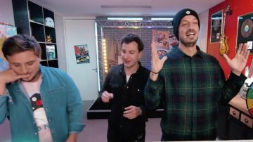 The plaid shirt green H&M range by Raphaël Carlier aka Carlito in The issuance of Mcfly & Carlito