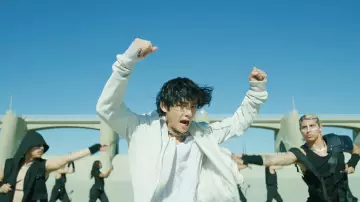 Tecu­atl Neck­laces worn by Kim Taehyung in the music video [BANGTAN BOMB] 'ON' Kinetic Manifesto Film (BTS focus) - BTS (방탄소년단)