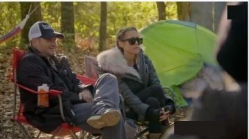 Bota impermeable verde usada por Kristin Cavallari en Very Cavallari Temporada 3 Episodio 8