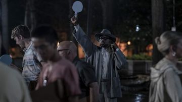 Chapeau gris porté par Fredwynn (André 3000) comme on le voit dans les Dépêches d'Ailleurs (Saison 1)