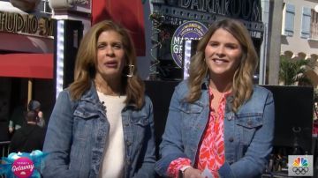 Barba verónica Blusa Ashlynn usada por Jenna Bush Hager en Hoy 28 de febrero de 2020