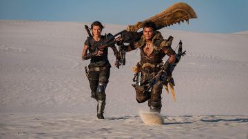 Cosplay de disfraces usado por Artemisa (Milla Jovovich) como se ve en Monster Hunter