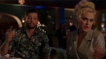 Flo­ral Print Shirt worn by Sam Jones (Rafael de la Fuente) in Dynasty Season 3 Episode 14
