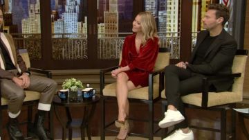 Reformation Bo­heme Vel­vet Wrap Dress worn by on LIVE with Kelly and Ryan March 2, 2020
