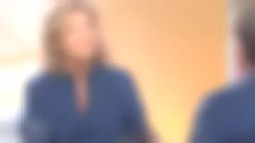 The plaid shirt by Claire Chazal in the Passage of the Arts