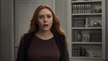 Chocolat Brun T Shirt de Elizabeth Olsen dans WandaVision bande-annonce Officielle (2020) Marvel Série TV HD