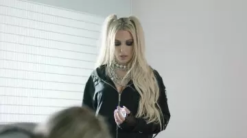 Heavy Chain Collar Necklace worn by Tana Mongeau in the YouTube video TANA by Tana: The Commercial