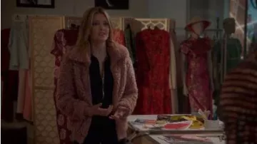 Ted­dy Pink Faux-Fur Jack­et worn by Sutton Brady (Meghann Fahy) in The Bold Type Season 4 Episode 7