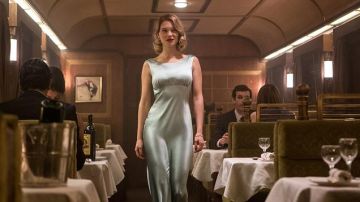 Pale Green Dress of Madeleine (Léa Seydoux) in Spectre