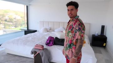 Floral Print Hawaiian Shirt worn by Austin McBroom in the YouTube video SURPRISING MY PREGNANT WIFE FOR VALENTINES DAY!!!