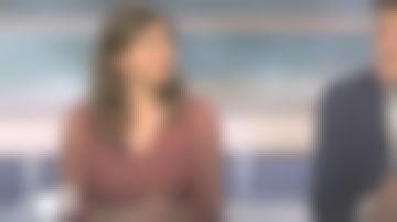 The Top V-neck printed silk, 3/4 sleeve of Mary Mamère in Stage 2 the 08.03.2020