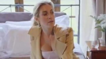 Or Long Collier porté par Kristin Cavallari en Très Cavallari Saison 3 Épisode 9