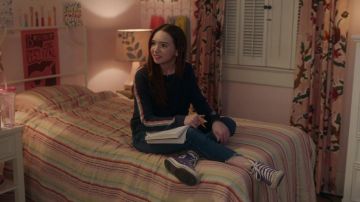 Purple Converse All Star Hi Top sneakers worn by Grace Felton (Ruby Jay) in The Unicorn (S01E17)
