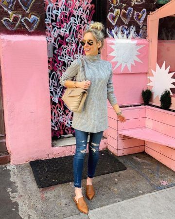 Bolso bandolera de piel de Katie Manwaring Gomes en la cuenta de Instagram @katiesbliss