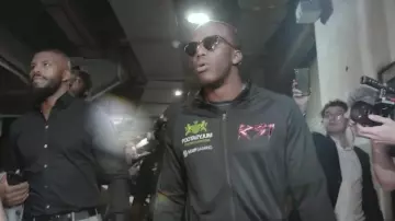 Ray Ban Clubmaster Tortoise Sunglasses worn by KSI in the YouTube video Down Like That (KSI vs LOGAN PAUL 2 Edition)
