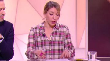 Camisa a cuadros ecru de Nadia Daam con cuello victoriano en 28 minutos el 09.03.2020