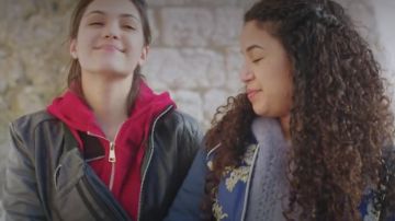 Banana black Alison (Myra Tyliann) in Plus belle la vie (S16)