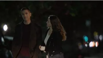 Black Leather Mo­to Jack­et worn by Lucy Chen (Melissa O'Neil) in The Rookie Season 2 Episode 13