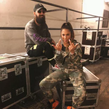 La veste militaire camouflage Adidas portée par Chilla sur son compte Instagram @chillaofficiel 