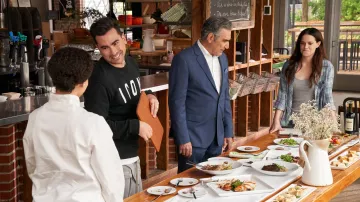 Dsquared2 Icon Sweatshirt of David Rose (Daniel Levy) in Schitt's Creek (S06E10)