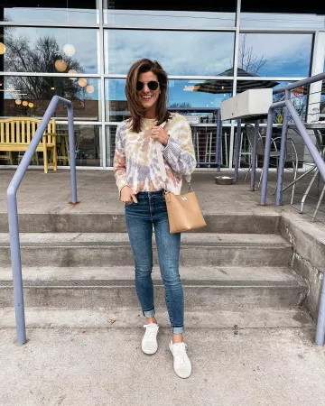 Stevemadden Rezza White de Brighton Keller Butler en la cuenta de Instagram @brightonkeller