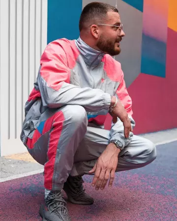 Sneakers Yeezy Boost brought by Raphael Pepin on his account Instagram @raphoupeps