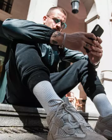 Sneakers Adidas Yeezy Raphael Pepin on his account Instagram @raphoupeps