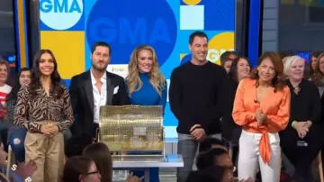 Ramy brook Orange Cravate Taille Haut porté par Ginger Zee sur Good Morning America, le 10 Mars 2020
