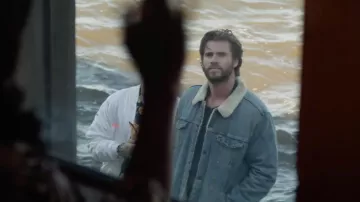 Levi's Sherpa Denim jacket worn by Kyle (Liam Hemsworth) as seen in Arkansas