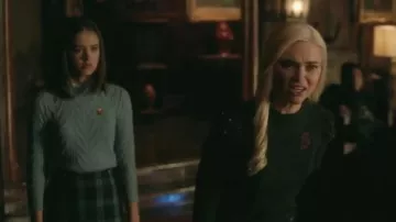 Blue Knit Sweater worn by Josie Saltzman (Kaylee Bryant) in Legacies Season 2 Episode 12